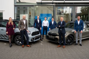 Afbeelding 12 van de MINI Cabrio Cooper S Rockingham GT Edition