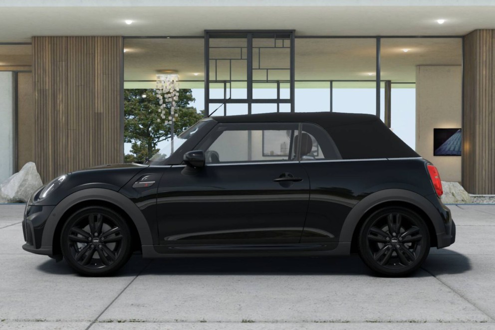 Afbeelding 4 van de MINI Cabrio Cooper S Rockingham GT Edition